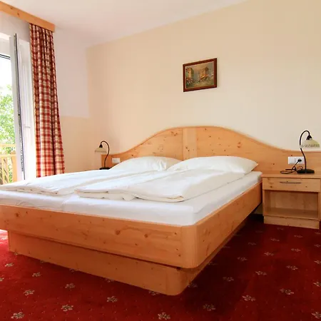 בית הארחה Sonnengrund 3*